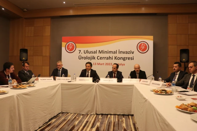 7. Ulusal Minimal İnvaziv Ürolojik Cerrahi Kongresi Antalya'da devam ediyor