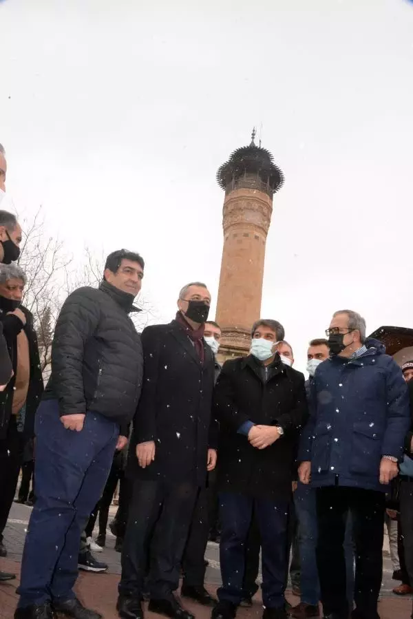 TEVFİK GÖKSU'NUN KAYINVALİDESİ, SON SEYAHATİNE UĞURLANDI