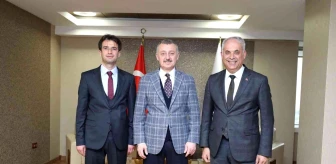 Başkan Yaman ve Tuna'dan Kocaeli Büyükşehir Belediye Başkanı Büyükakın'a ziyaret