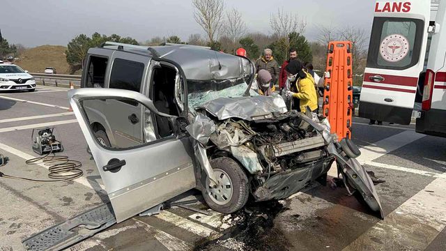 duran tira arkadan carpan aracin surucusu ici 5 14795016 o