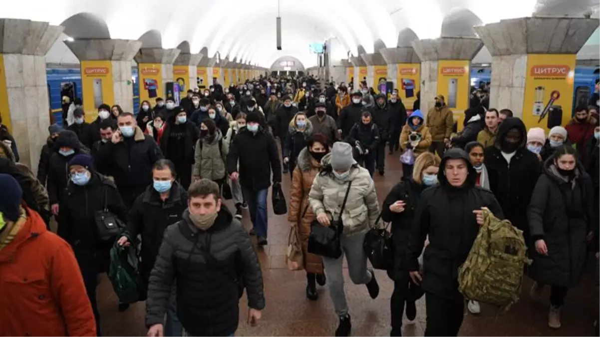 İngiltere'de Ukraynalı mültecilere evlerini açanlara ayda 350 sterlin verilecek