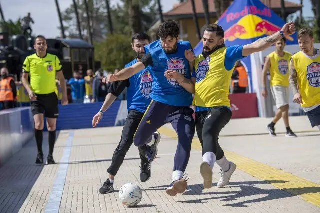 Red Bull Neymar Jr's Five Adana elemeleri yapıldı