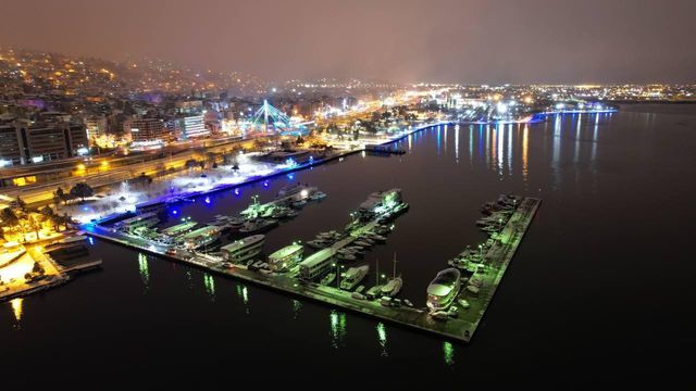 sehrin isiklari kar ile birlesti ortaya bu 6 14794720 o