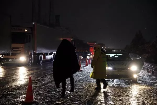 GAZİANTEP - TAG Otoyolu'nda kaza nedeniyle ulaşım aksadı