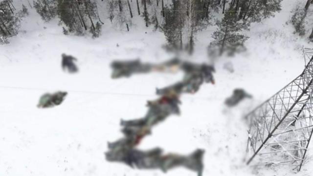Ukrayna ordusundan Rusya'ya gönderme! Cansız vücutlardan Z harfi yaptılar