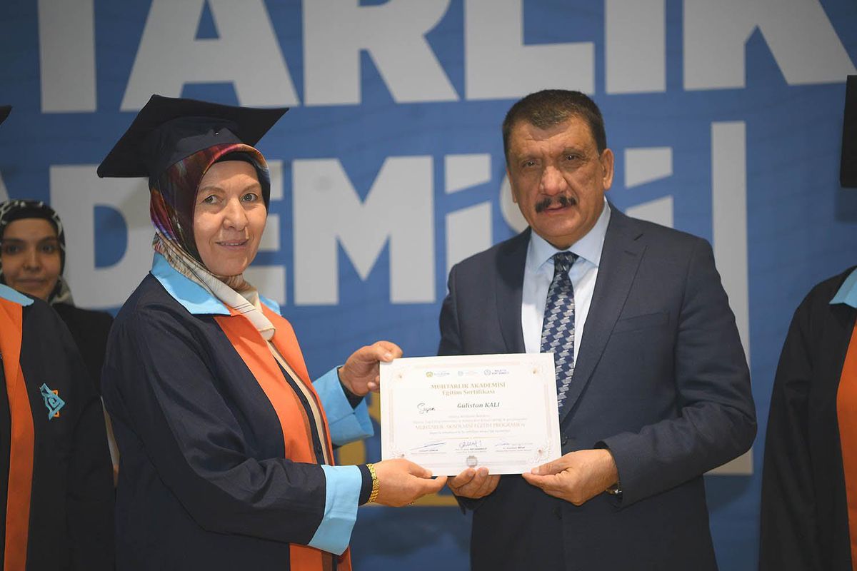 Malatya Büyükşehir Belediyesi tarafından düzenlenen Muhtar Akademisi sona erdi