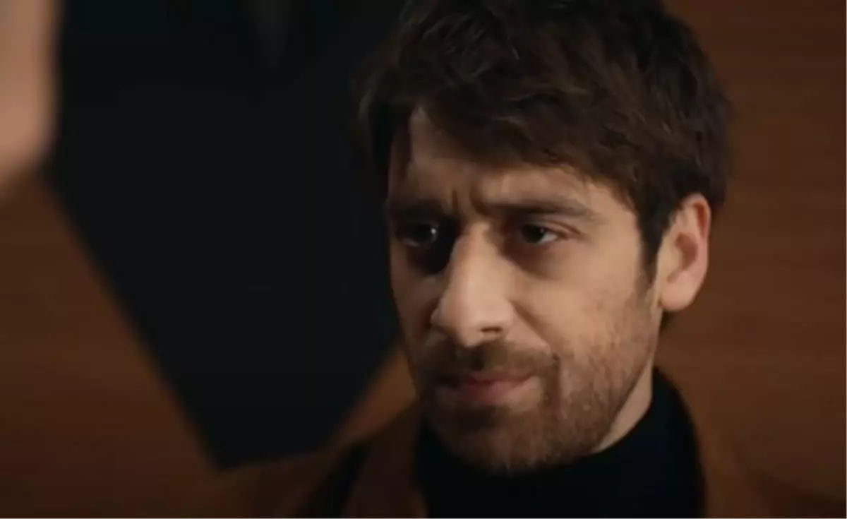 Üç Kuruş Çetin kimdir? Çetin'i kim canlandırıyor? Üç Kuruş Çetin 'Bora Akkaş' kimdir, kaç yaşında, nereli, hangi dizilerde rol aldı?