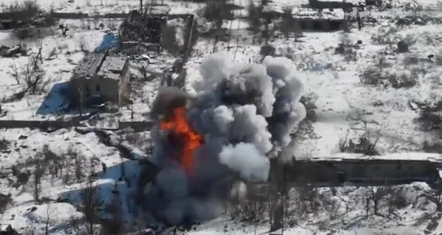 Ukrayna ordusu, Rus tankını bu türlü imha etti! O anlar saniye saniye kamerada