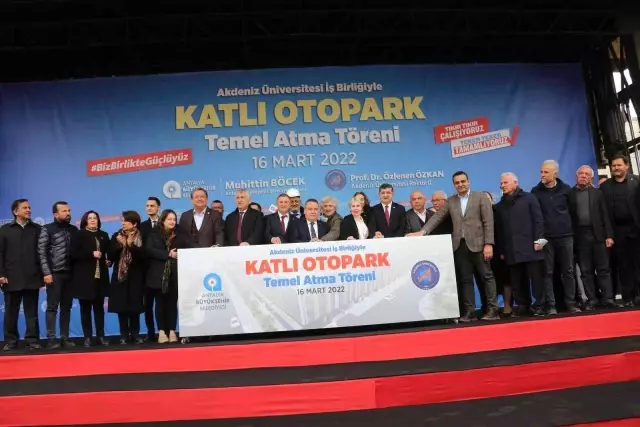 Akdeniz Üniversitesi yerleşkesine katlı otopark yapılacak