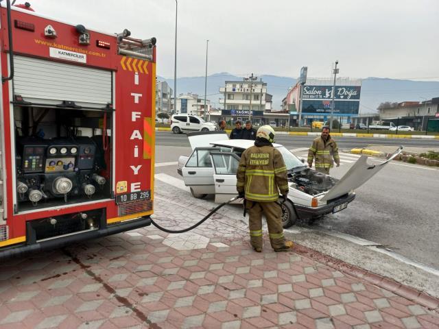 Balıkesir'de yanan LPG'li araç etraftakilere dehşet dolu anlar yaşattı