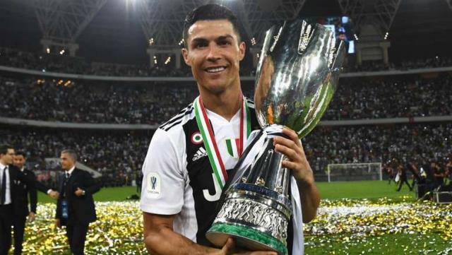 Cristiano Ronaldo paramparça! 16 yıl sonra birinci defa şampiyon olamadı