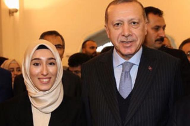 Cumhurbaşkanı Erdoğan, en genç vekil Rümeysa Kadak'a serzenişte bulundu: Gençlere kendimizi anlatamıyoruz