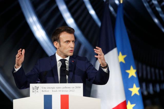 Emmanuel Macron Rusya'nın Ukrayna'da Fransız silahları kullanması üzerine konuştu: Bu kararları ben almadım lakin savunuyorum