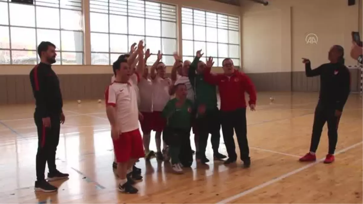 Ön yargıları kıran Down Sendromlular Futsal Milli Takımı yeni şampiyonluklar peşinde