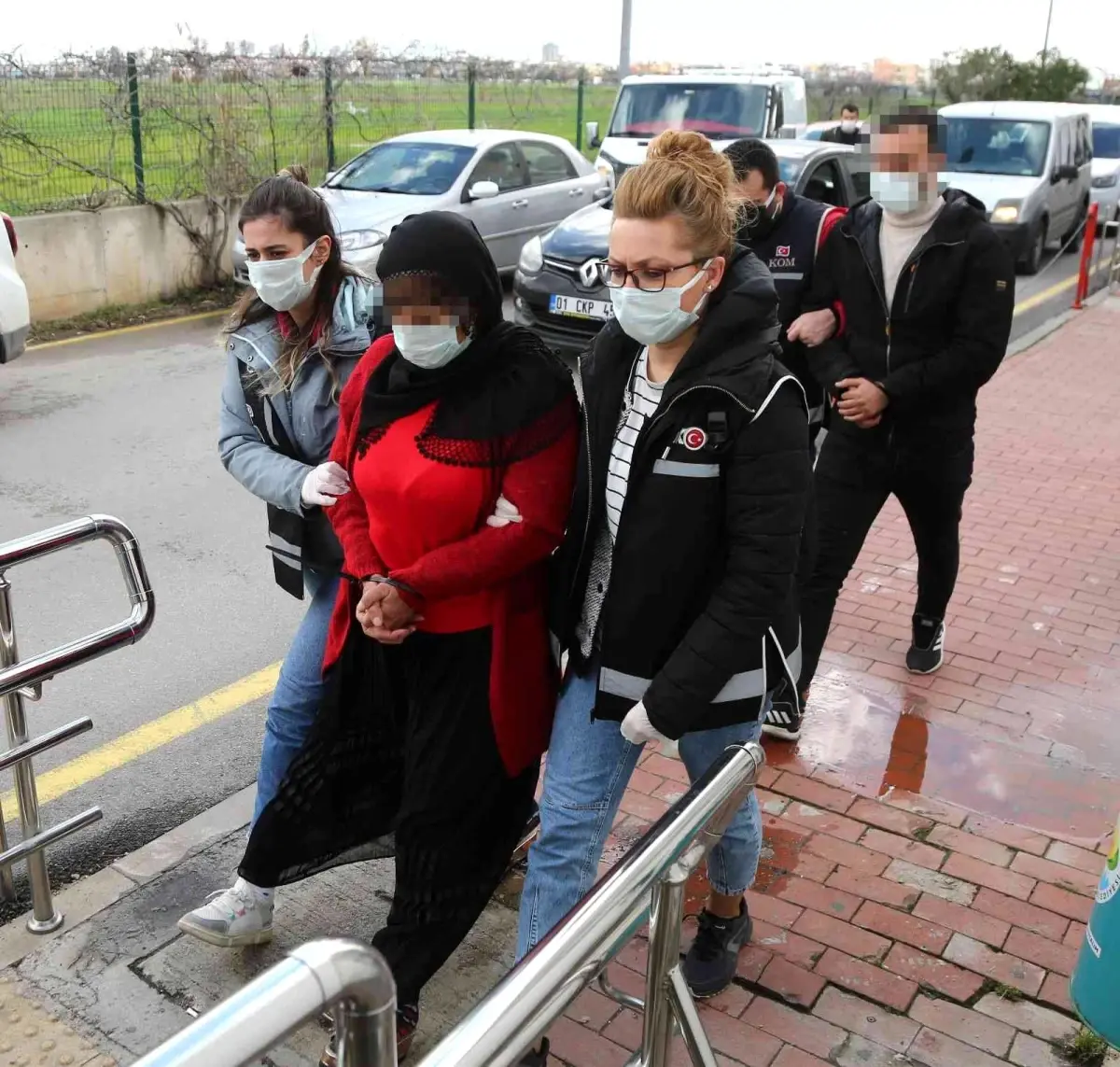 70 milyon lira haksız kazanç sağlayan tefeci şebekenin lideri anneleri çıktı