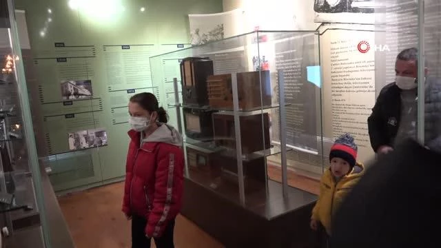 Bu müze ziyaretçilerini 'iletişim'in geçmişine götürüyor