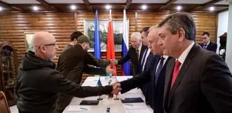 Ukrayna Devlet Başkan Danışmanı Podolyak: Rusya'yla barış anlaşmasına varmamız birkaç gün ila 1.5 hafta sürebilir