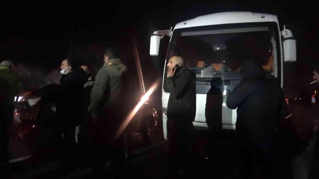 yalova da 7 arac birbirine girdi 1 yarali 2 14803724 o