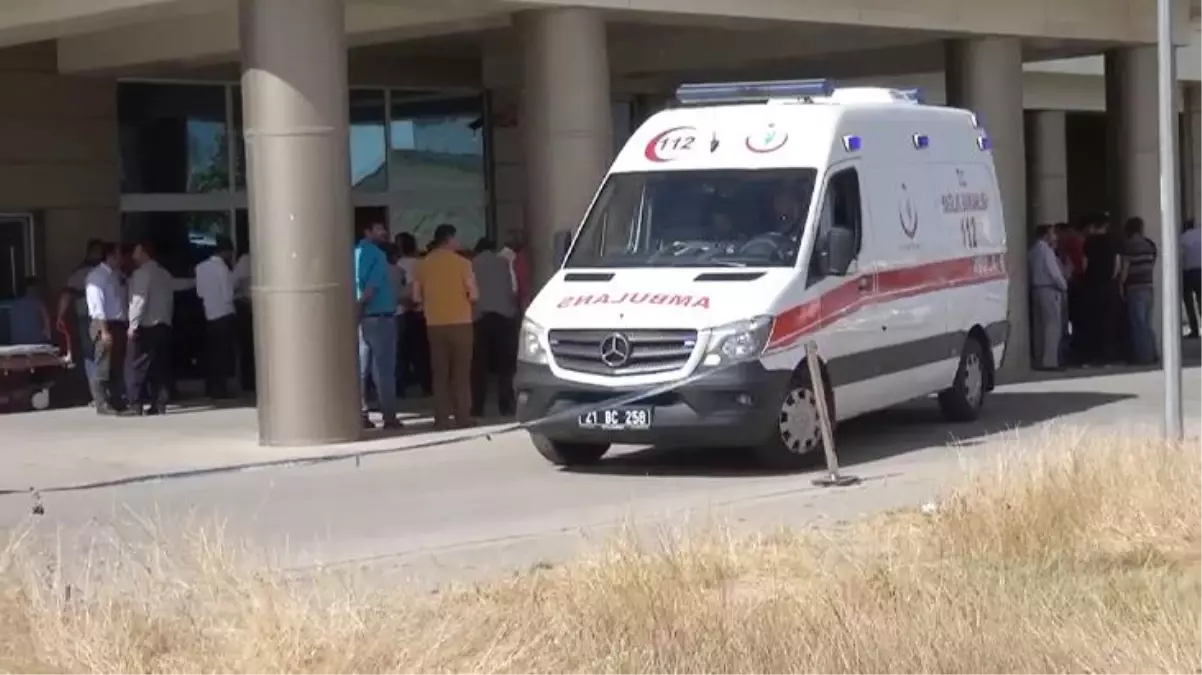 Kocasına kızıp, bebeğine şırınga ile çamaşır suyu içirmiş