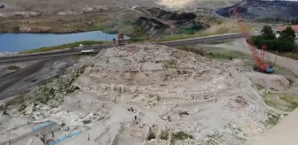 Kütahya'daki höyükten binlerce eser Anadolu arkeolojisine kazandırıldı