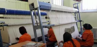 Sipariş veren 5 yıl beklemek zorunda kalıyordu! Sivas halısının üretimi pandemi nedeniyle durdu
