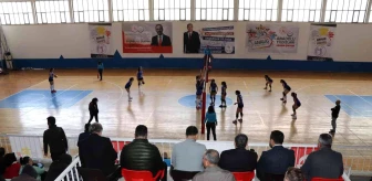 'Anadolu Yıldızlar Ligi Voleybol Grup Müsabakaları' Silifke'de başladı