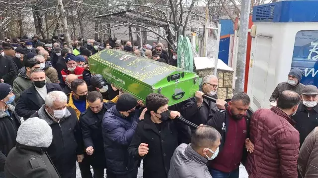 Ağaca asılı bulunan lise öğrencisiyle ilgili kahreden detay! Uzun bir tüp bebek tedavisi sonrası dünyaya gelmiş