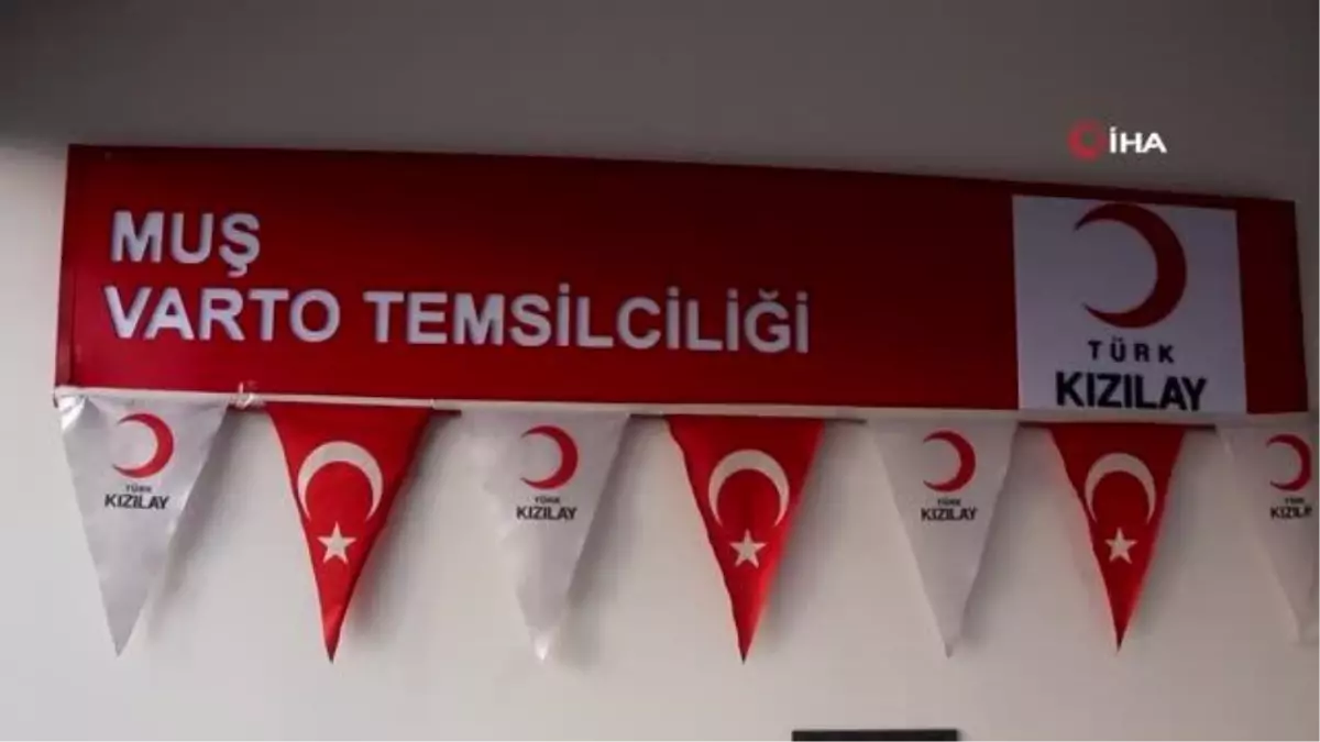 Kızılay Varto Şube Başkanlığı'ndan giyim yardımı