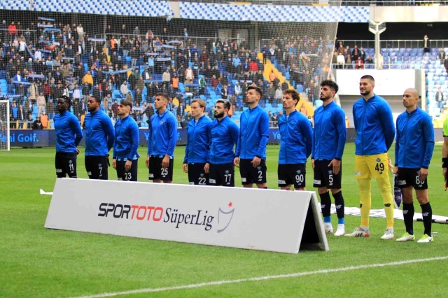 Spor Toto Muhteşem Lig: Adana Demirspor: 1 Başakşehir: 0 (İlk yarı)
