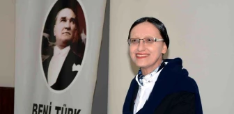Prof. Dr. Mutlu Özcan: 'Yurt dışına gidin ama o ülkenin kölesi olmayın'