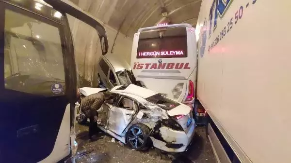 Bolu Dağı Tüneli'ndeki kazada 16 yaralıdan 12'si taburcu oldu
