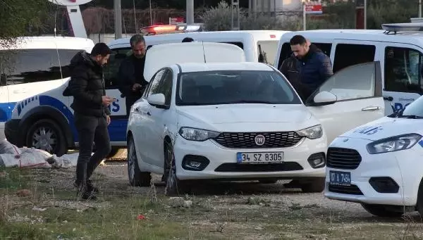 Arabanın bagajında bulunan cesetle ilgili sır perdesi aralanıyor! Başına sert bir cisimle vurmuşlar