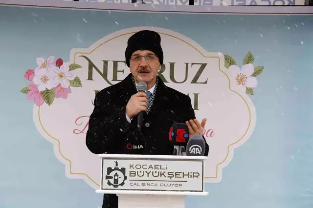 universiteli genclerden kar altinda nevruz 6 14811182 o