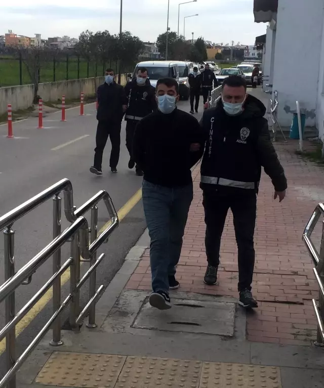 Babasını öldüren gencin, annesiyle paylaştığı fotoğrafın altına yazdıkları dikkat çekti: Anam, babam, yüreğim