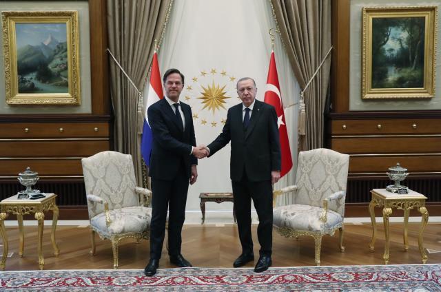 Hollanda Başbakanı Ankara'da! Cumhurbaşkanı Erdoğan'dan 'Batı ile uyumlu çalışmasını' talep edecek