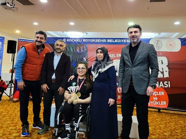 meram belediyespor dan halterde 6 madalya 3 14813322 o