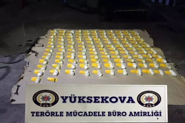 Son dakika! Polis memurunun kullandığı araçtaki 50 kilo patlayıcının görüntüsü ortaya çıktı