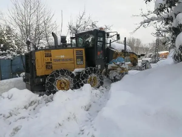 Samsun'un 4 ilçesinde okullara 'kar' tatili