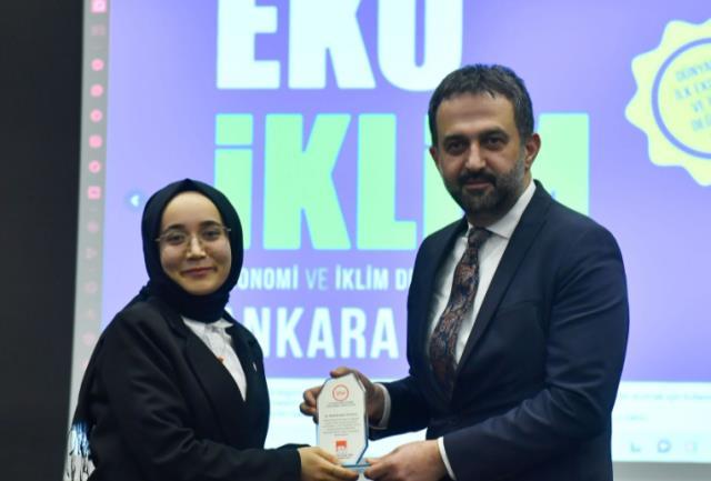 Ankara Kent Kurulu Lideri Halil İbrahim Yılmaz, gençleri Eko İklim Doruğu ve Fuarı'na davet etti