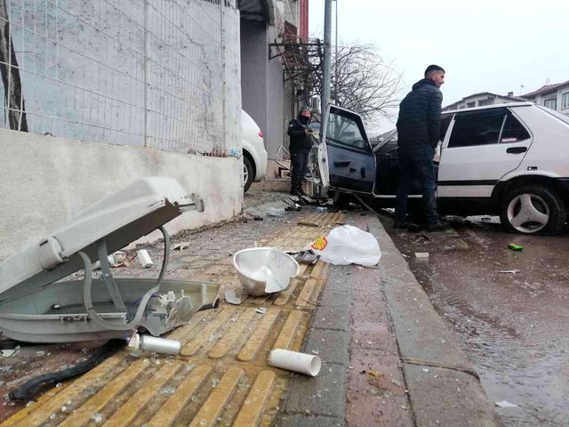 bu otomobilden sag ciktilar 5 14814642 o