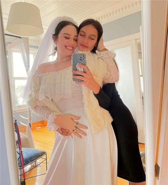 Demet Evgar hamile mi? Demet Evgar evlendi mi, eşi kim?