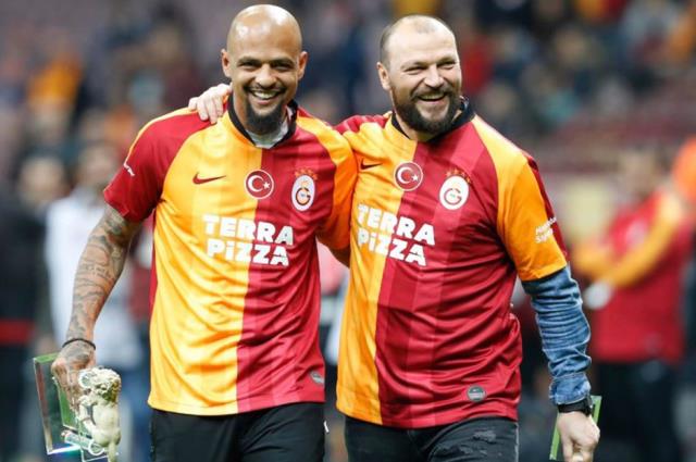 Galatasaray'ı unutamıyor! Ujfalusi'den küme düşme sorusuna dikkat çeken yanıt