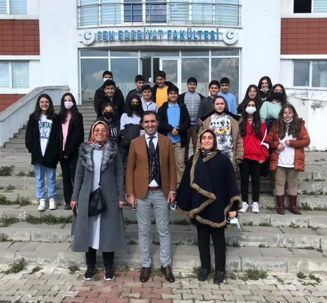İkra Koleji öğrencileri Adıyaman Üniversitesini ziyaret etti