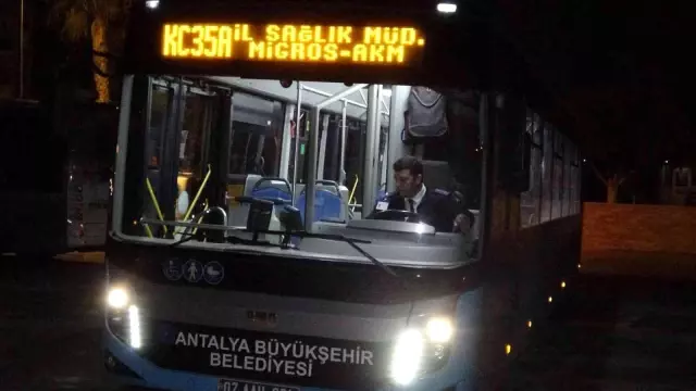 Son dakika haberi: Rus turistlerin otobüste unuttuğu 8 bin dolar için Büyükşehir Belediyesi ve polis alarma geçti