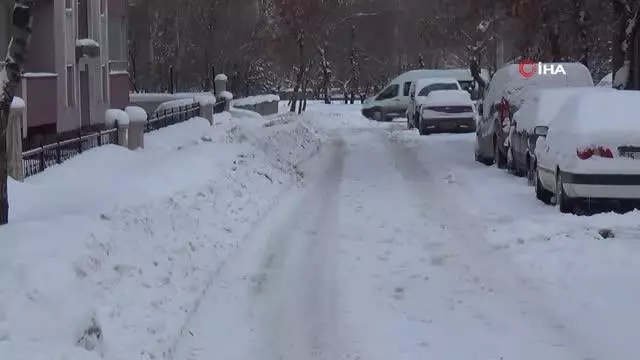 Erzurum bahar ayında kara teslim oldu