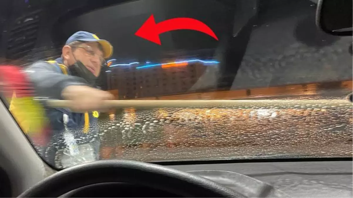 İBB Başkanı Ekrem İmamoğlu'nun kendisine tıpatıp benzeyen istasyon çalışanına verdiği tepki güldürdü