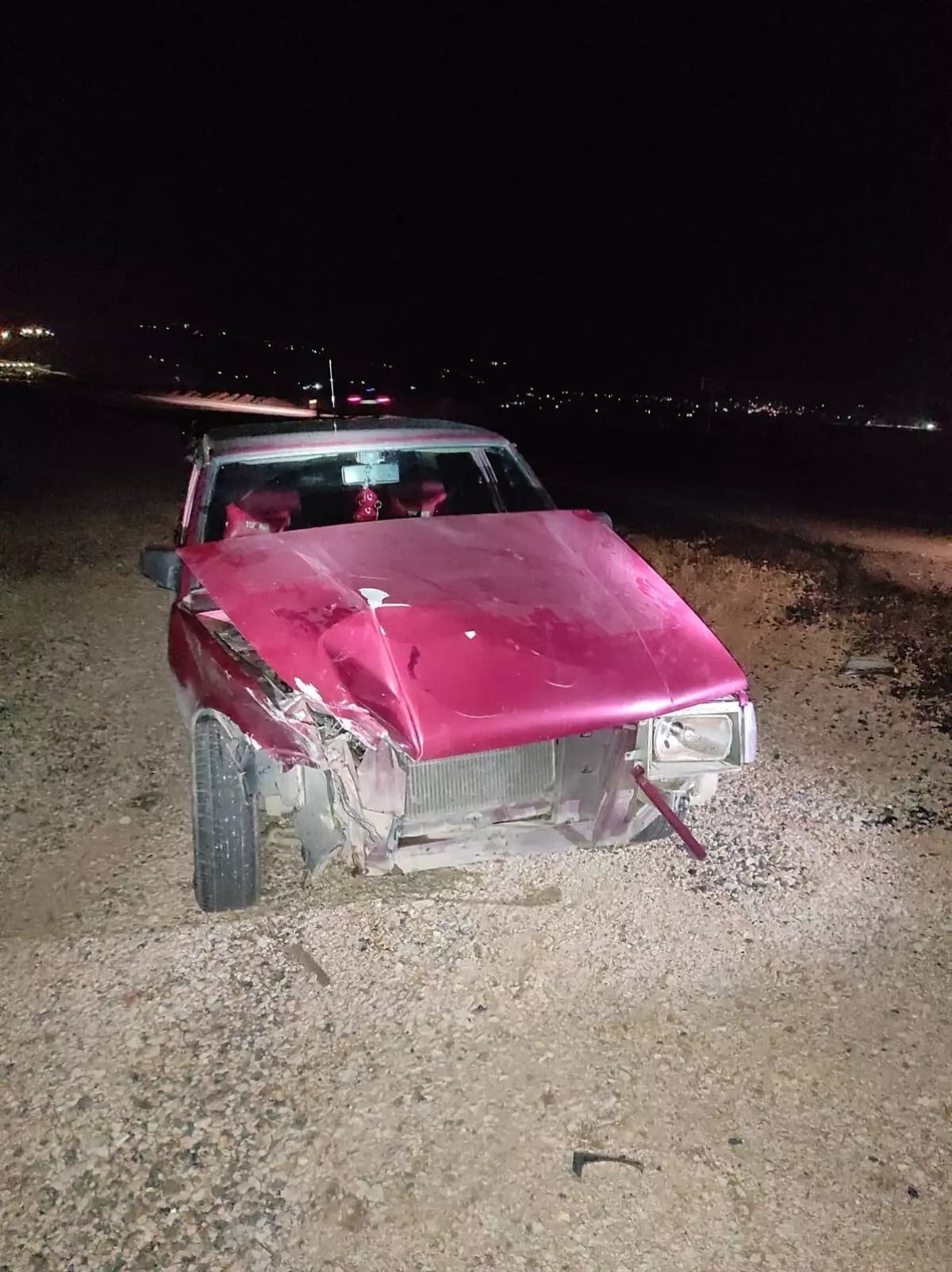 Hatay'da otomobilin şarampole devrilmesi sonucu 2 kişi yaralandı