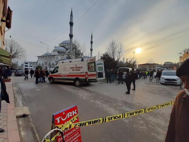 Husumetlisine pompalı tüfekle kurşun yağdıran saldırgan, elini kolunu sallaya sallaya gitti