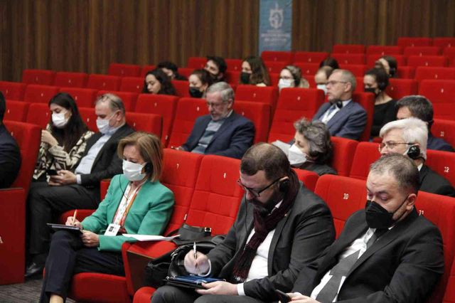 nobel odullu ekonomist gezegen yasanmaz hale 6 14820290 o