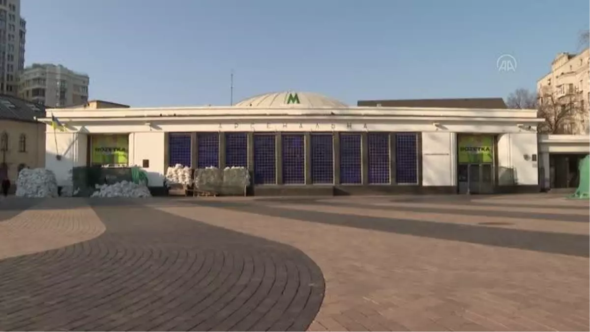 Son Dakika | Savaş nedeniyle Kiev sakinleri 1 aydır metro istasyonlarına sığınıyor